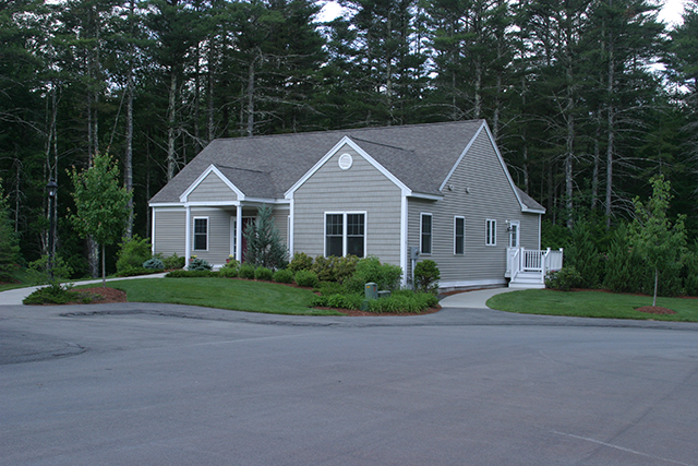 clubhouse at the fells