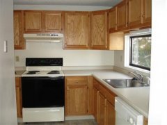 B1-Oakwood-Kitchen-(Small).jpg